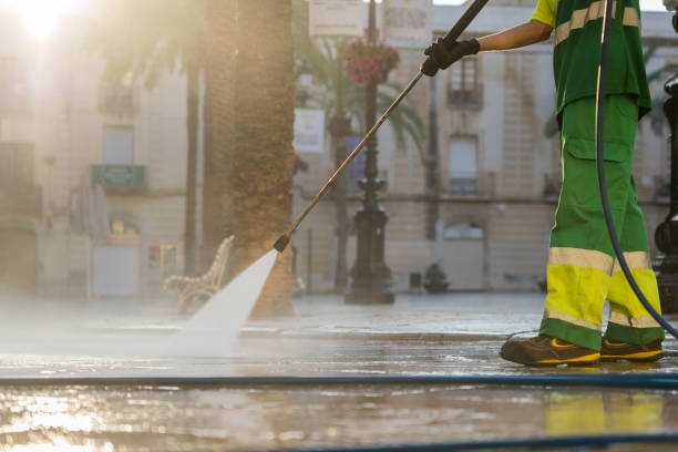 Best Pressure Washing Contractors  in Vinco, PA